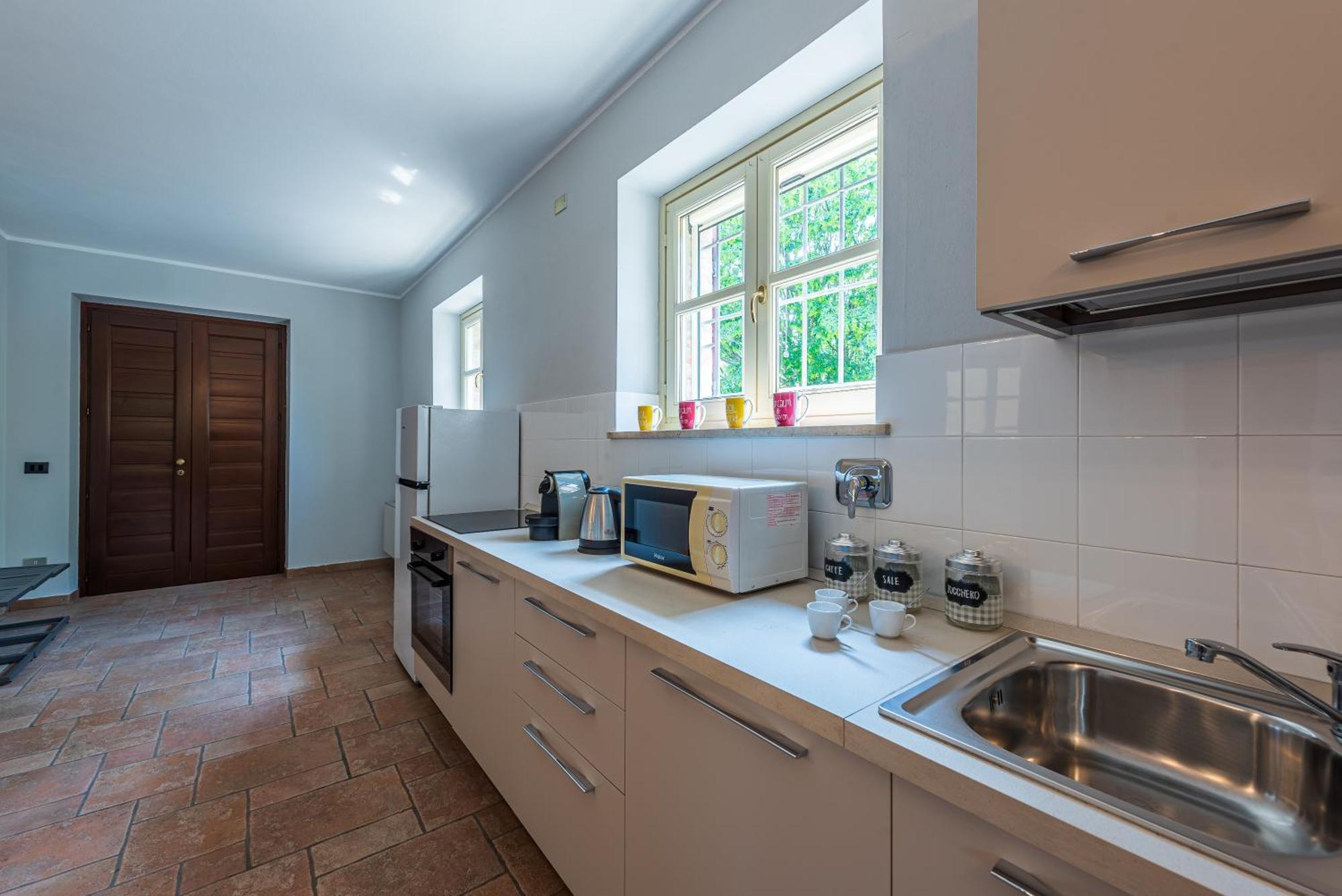 Villa Cornelia , Entire Villa With Private Pool Corneliano d'Alba Екстериор снимка