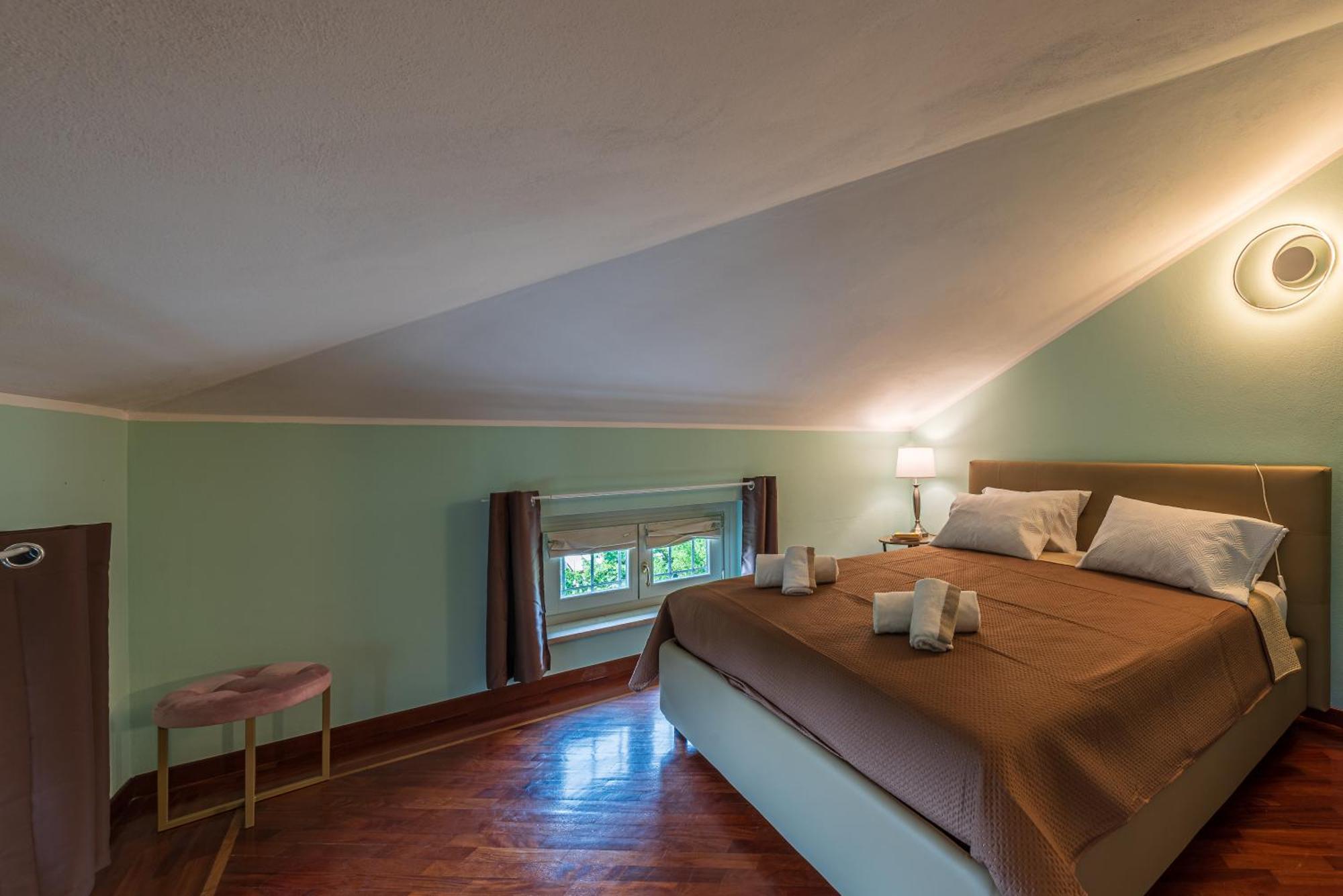 Villa Cornelia , Entire Villa With Private Pool Corneliano d'Alba Екстериор снимка