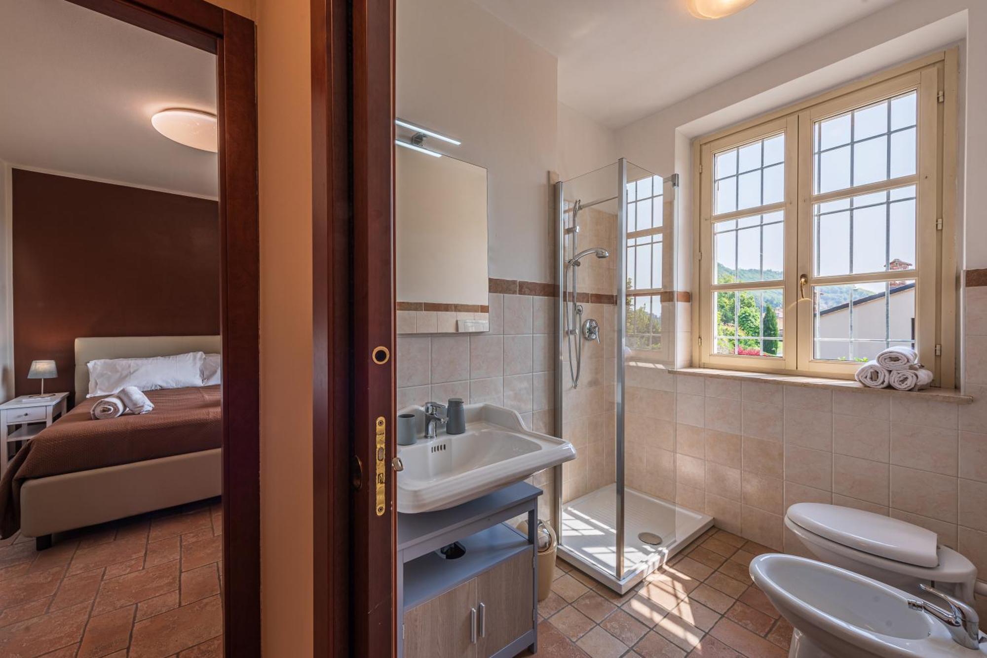 Villa Cornelia , Entire Villa With Private Pool Corneliano d'Alba Екстериор снимка